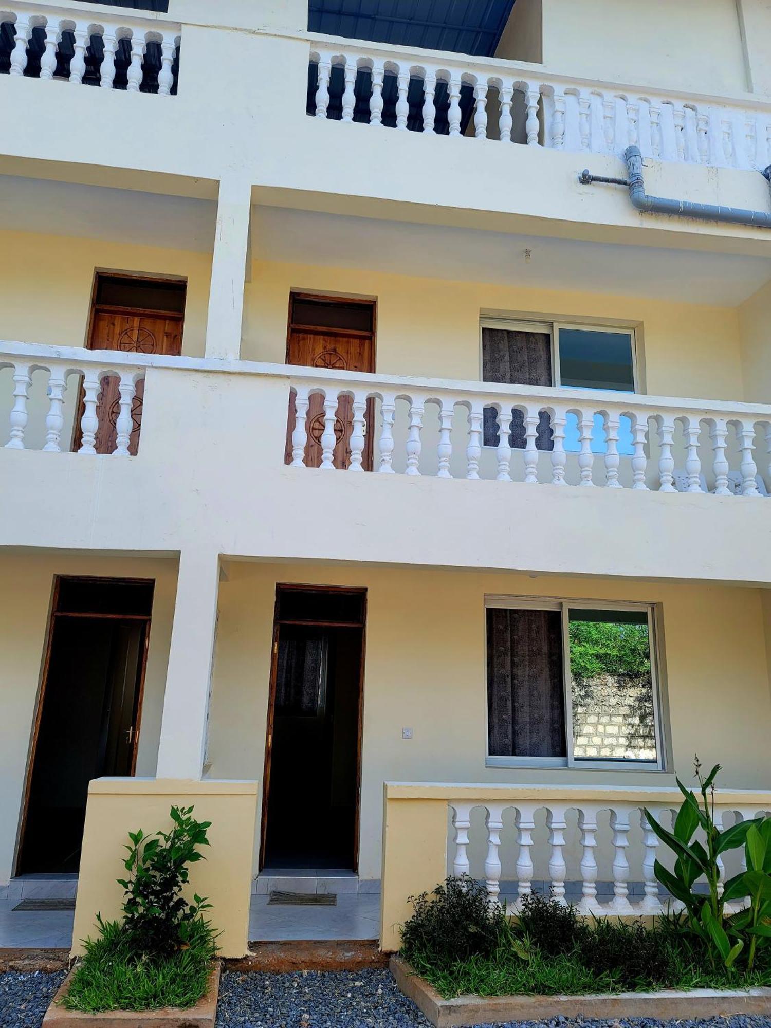 Casuarina Lounge Hotel Malindi Bagian luar foto