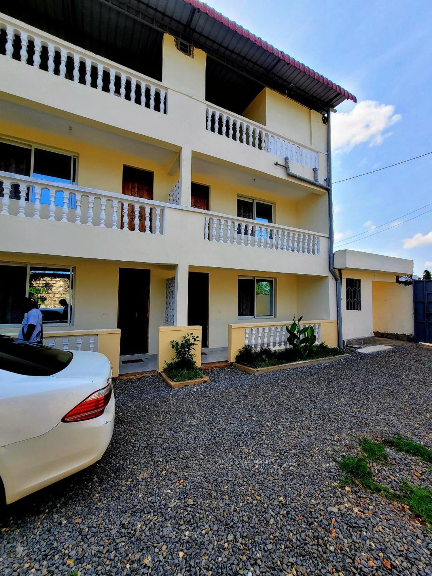 Casuarina Lounge Hotel Malindi Bagian luar foto